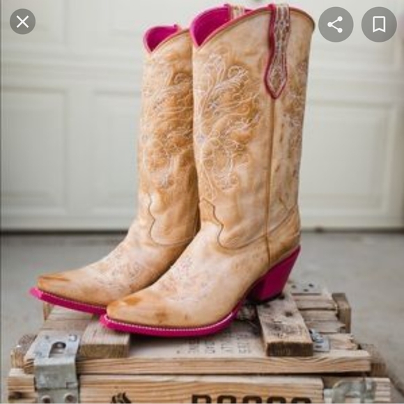 Shoes - Cowboy boots